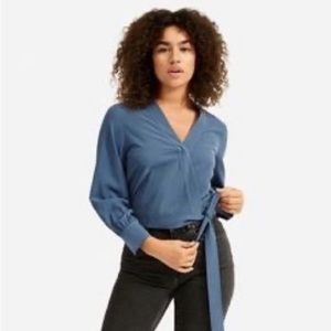 Everlane washable silk wrap top in navy/blue